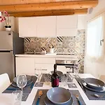 Maison La Digue By Ca-sa Check アパート キオッジャ